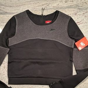 Nike Colorblock Crewneck Crop